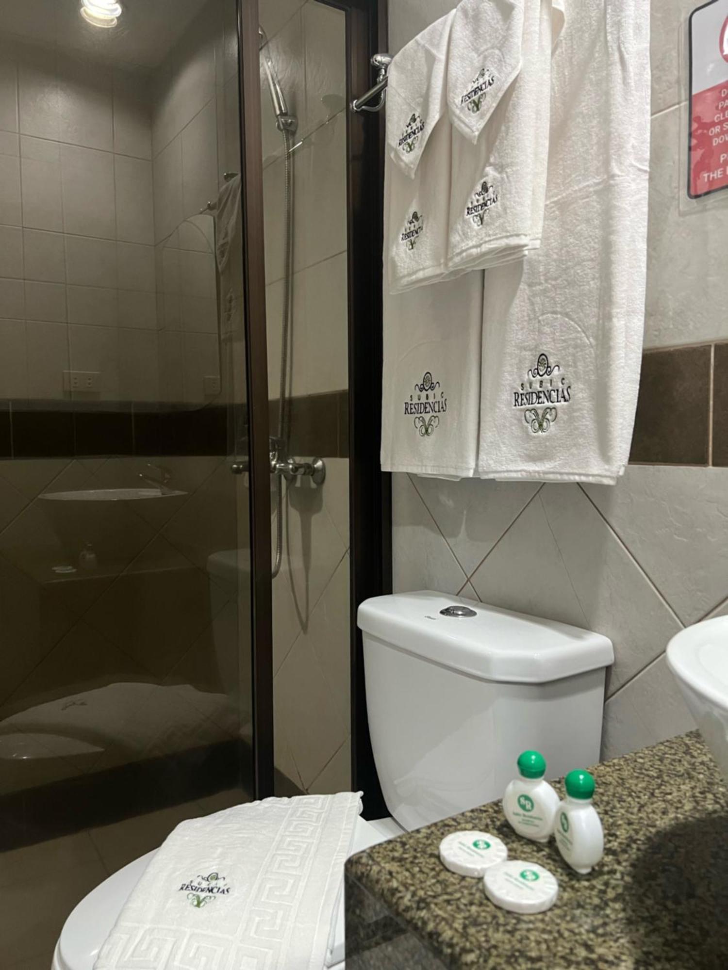 Subic Residencias Olongapo Exterior photo